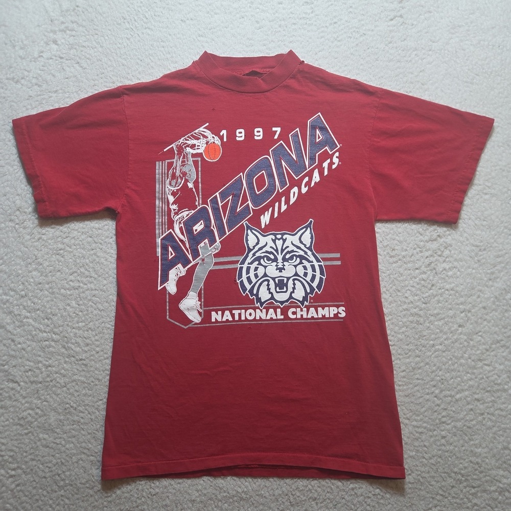 Vintage Arizona Wildcats T-Shirt Mens Small Red NCAA Champions 1997 Distressed